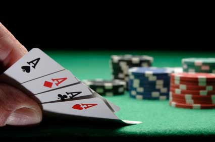 Играйте в онлайн покер бесплатно без регистрации на Gambledor.com